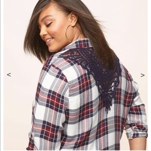 BNWT plaid button down with lace insert. Size 1X